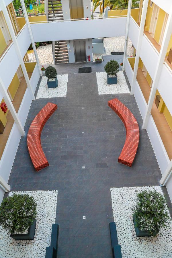 Cosmos Hotel Vasilikí Exterior foto